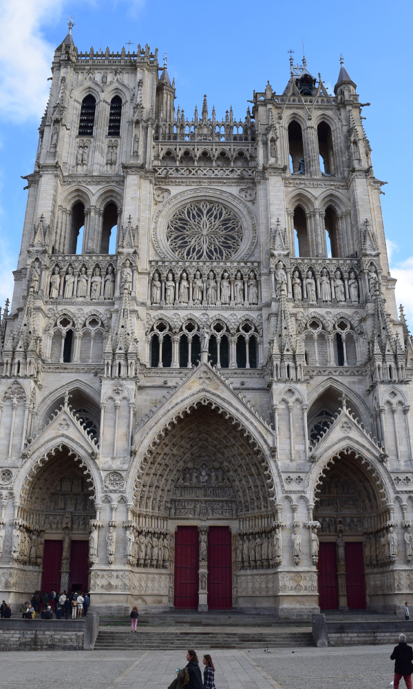 Westgevel van de kathedraal van Amiens